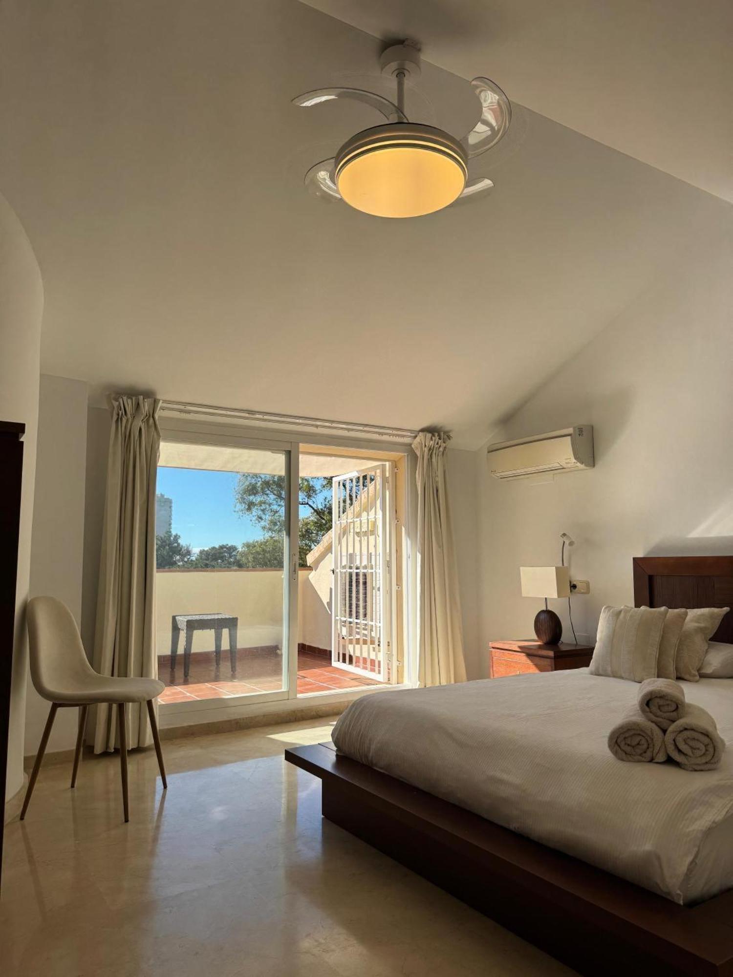 Piso-Lechuza Elviria Marbella 2 Apartment ภายนอก รูปภาพ